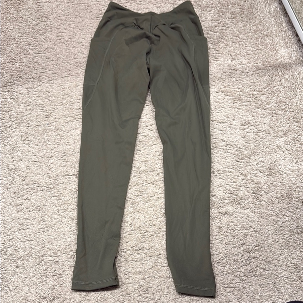 Green High-Waisted Compression Leggings - Picture 4 of 5